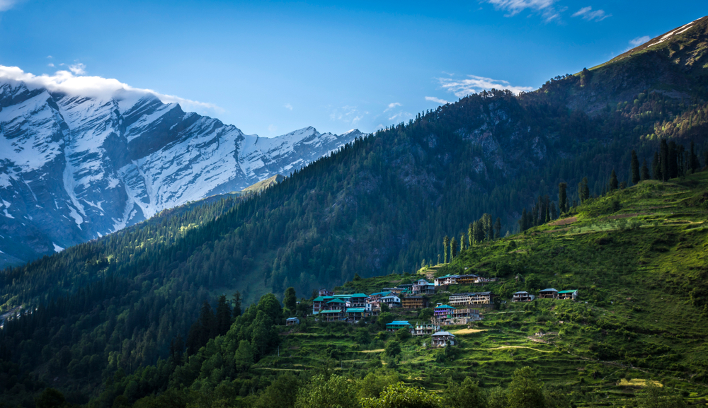 Manali hill station, Himachal Pradesh with snow mountains and valley view