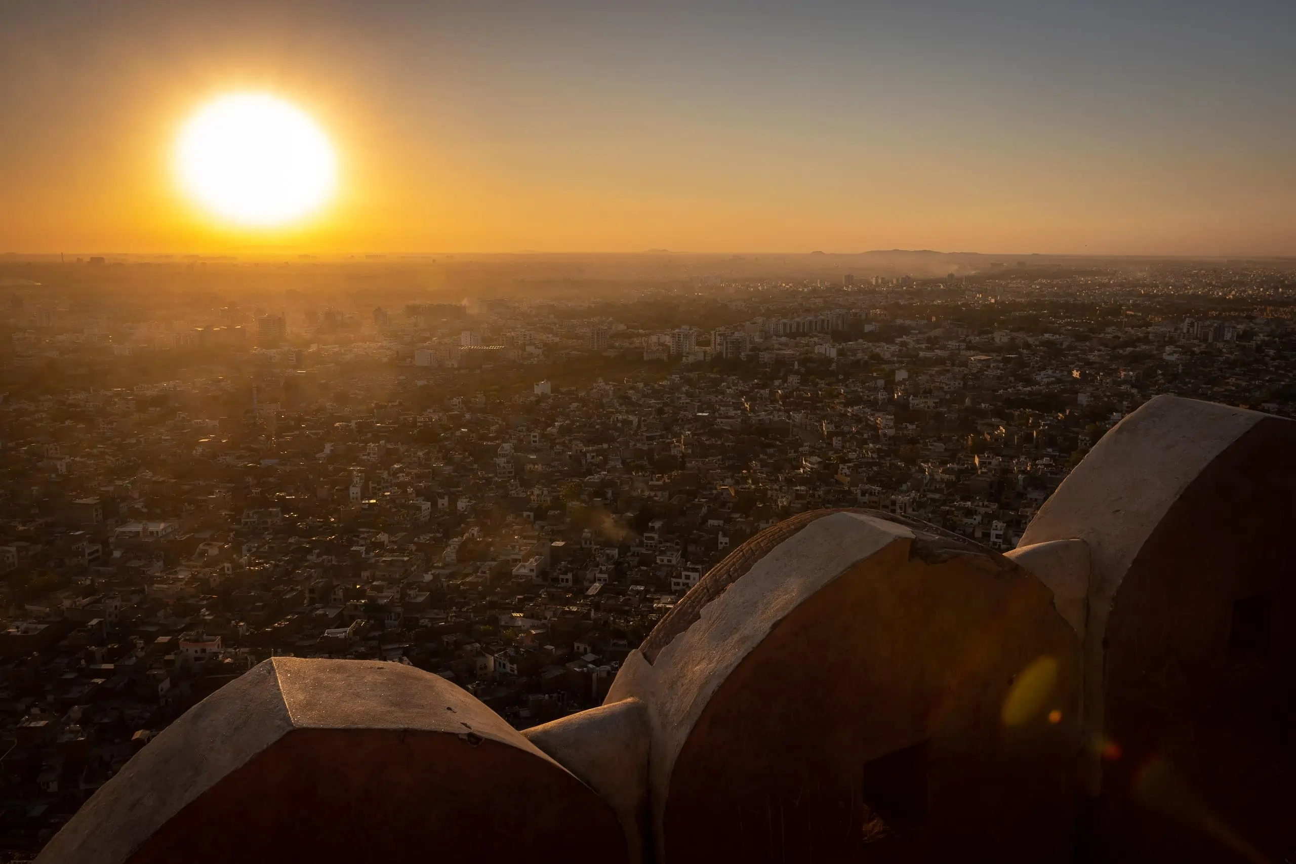 sunset-view-over-jaipur-from-nahargarh-fort